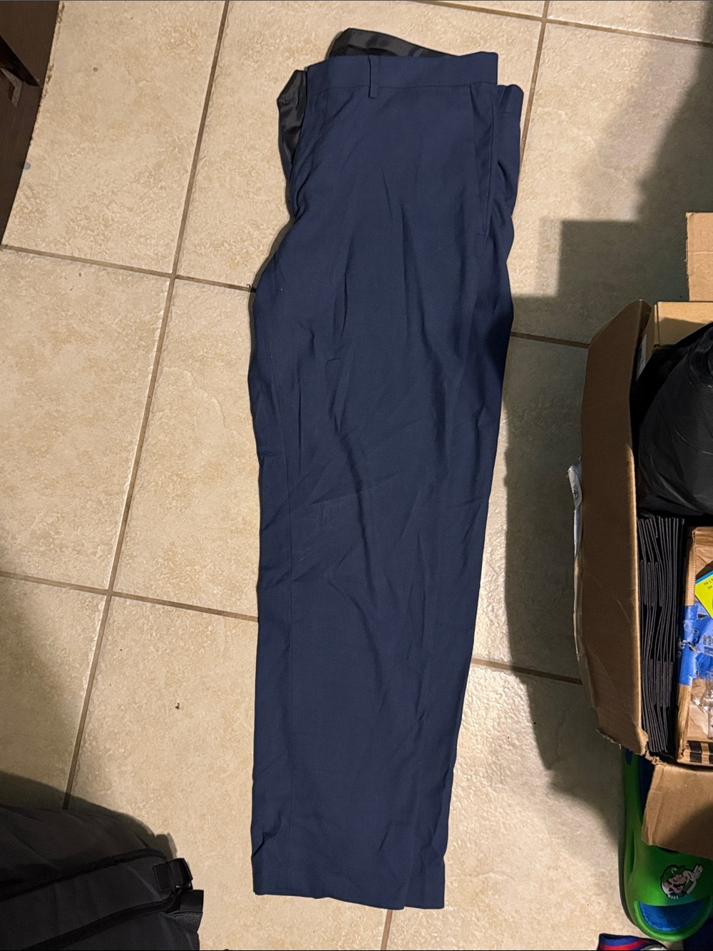 Kenneth Cole Navy Flat-Front Dress Pants